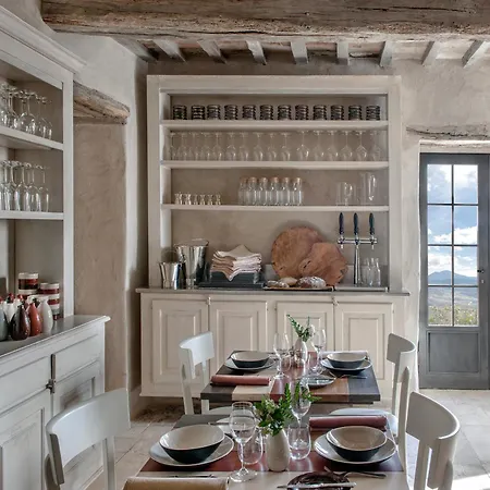 Monteverdi Tuscany מלון 5*